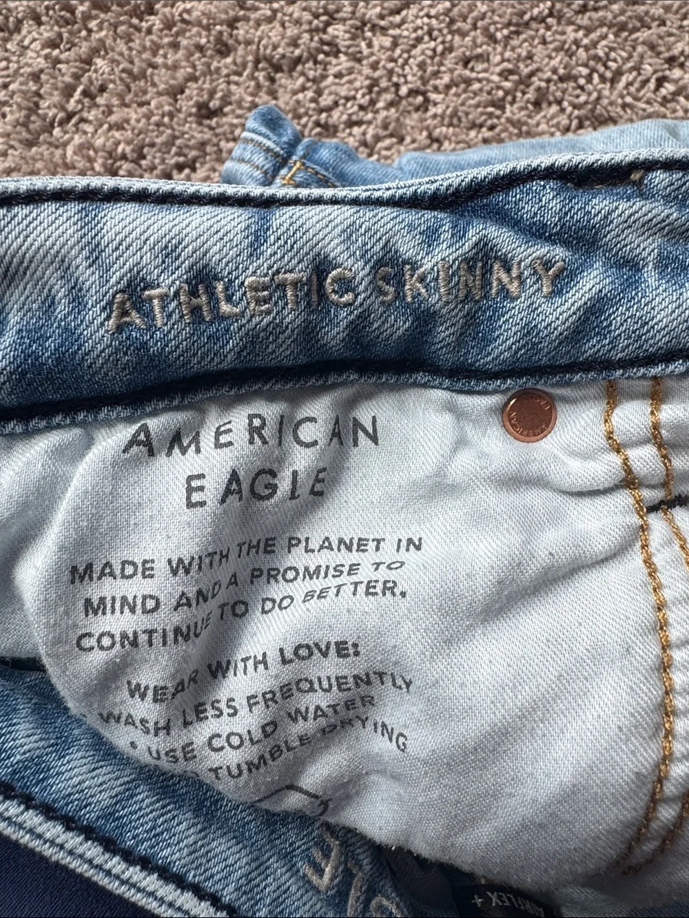 American Eagle Outfitters euc men’s
